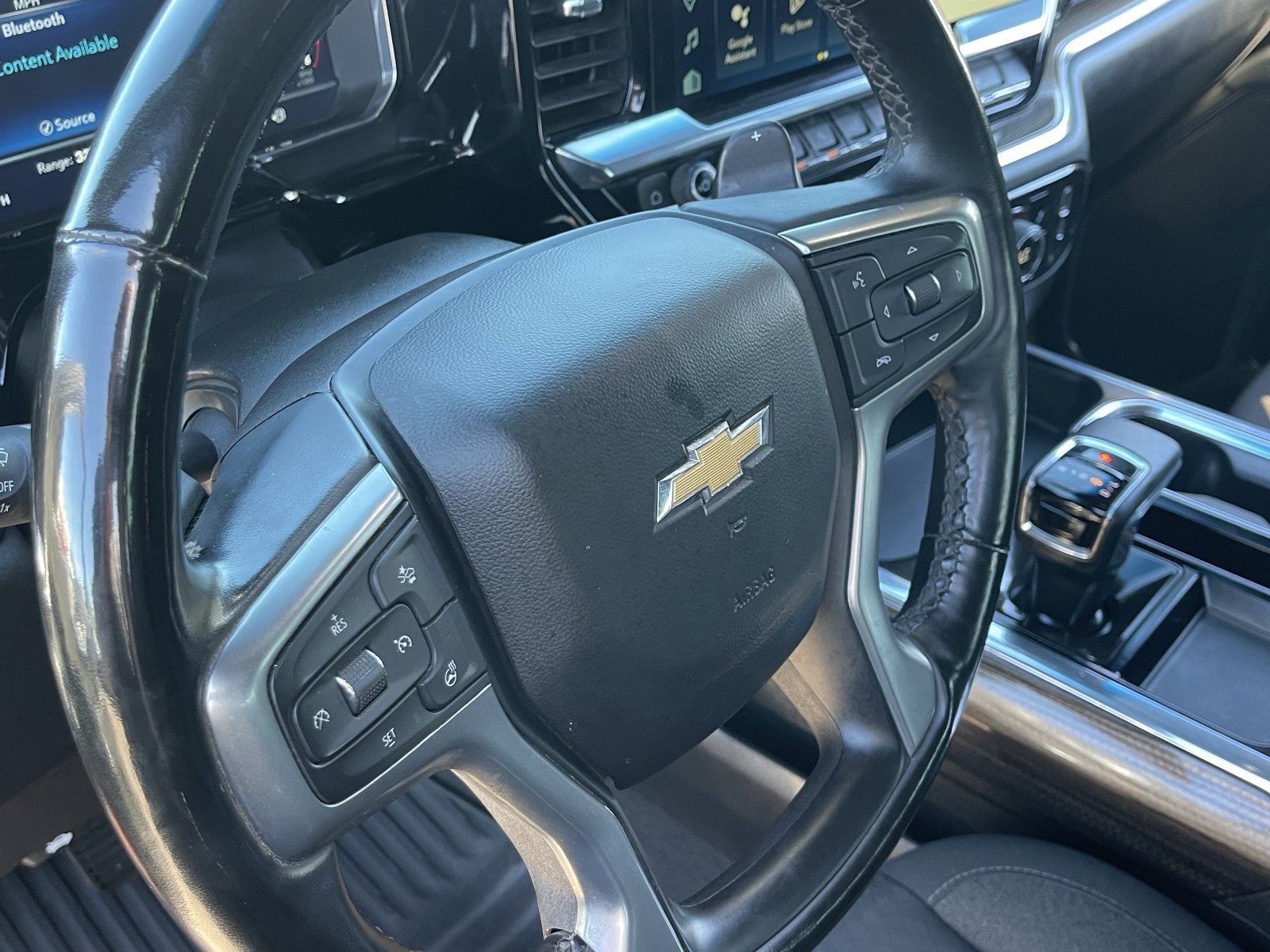 Certified 2024 Chevrolet Silverado 1500 LT w/ Z71 Off-Road Package AWD/4WD image 20