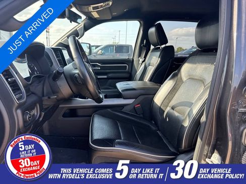Used 2021 RAM 1500 Laramie AWD/4WD image 12