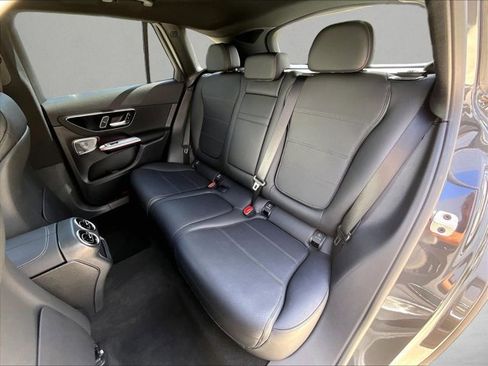 Used 2026 Mercedes-Benz GLC 300 image 28