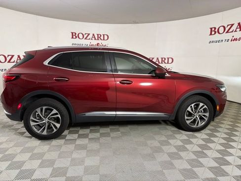 Used 2022 Buick Envision Essence w/ Technology Package I FWD image 9