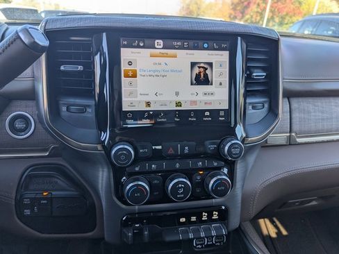 Used 2023 RAM 2500 Limited image 13