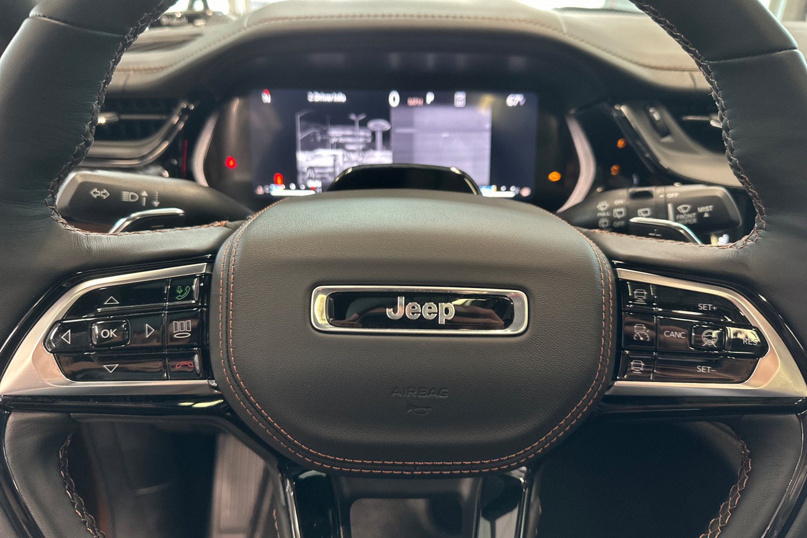 New 2026 Jeep Grand Cherokee L Summit w/ Obsidian Package AWD/4WD image 23