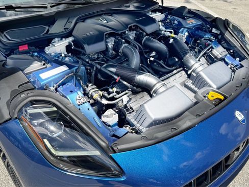 Used 2024 Maserati GranCabrio Trofeo AWD/4WD image 5