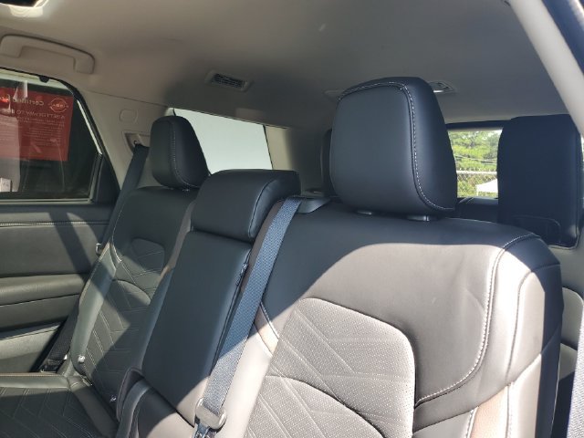 Certified 2024 Nissan Pathfinder Platinum w/ Cargo Package FWD image 34