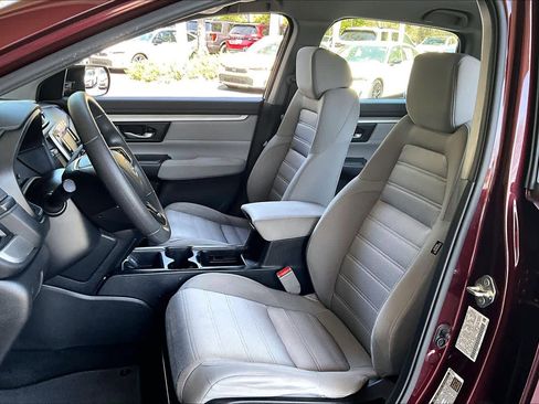 Used 2019 Honda CR-V LX image 8