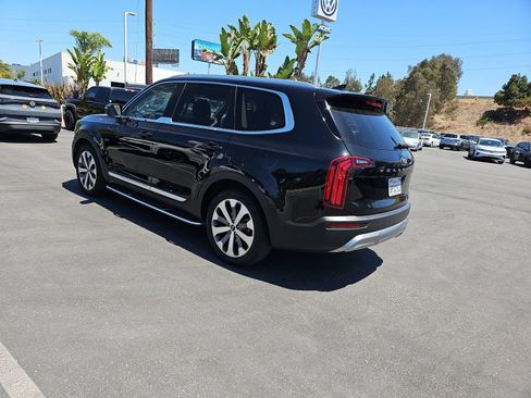 Used 2020 Kia Telluride EX w/ EX Premium Package FWD image 7