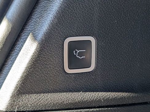 Used 2019 Chrysler Pacifica Touring-L Plus w/ Advanced Safetytec Group image 14