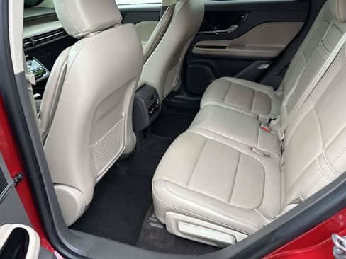Certified 2022 Lincoln Corsair Reserve w/ Elements Package FWD image 17