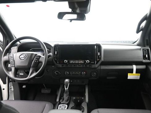 New 2026 Nissan Frontier SV image 25