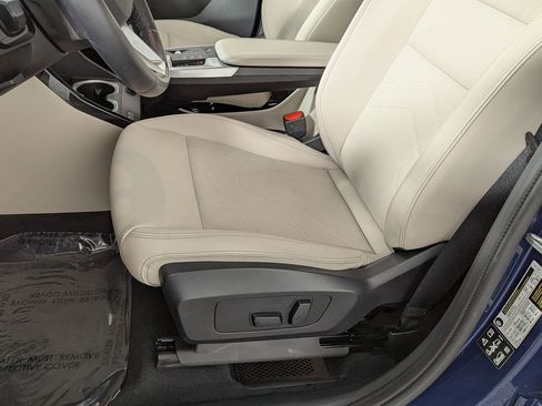 Used 2025 BMW X1 xDrive28i w/ Convenience Package image 18