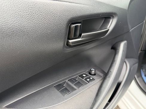 Used 2024 Toyota Corolla LE image 16