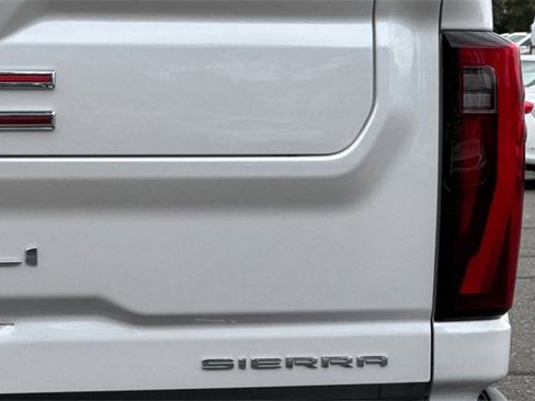 Used 2025 GMC Sierra 3500 Denali image 52