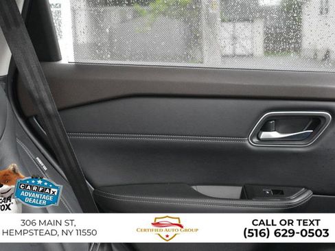 Used 2021 Nissan Rogue SL AWD/4WD image 29