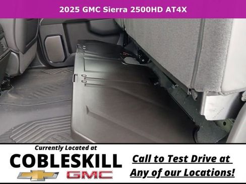 Used 2025 GMC Sierra 2500 AT4X w/ AT4X AEV Edition image 15
