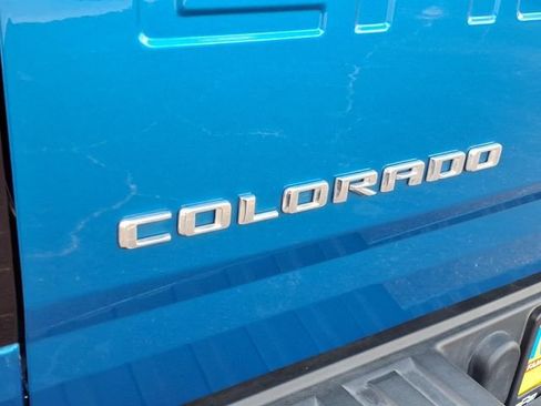 Used 2022 Chevrolet Colorado LT RWD image 11