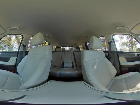 Used 2025 Hyundai Santa Fe SEL FWD image 44