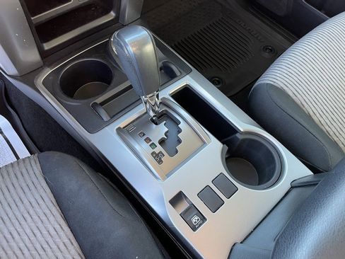 Used 2018 Toyota 4Runner SR5 image 18