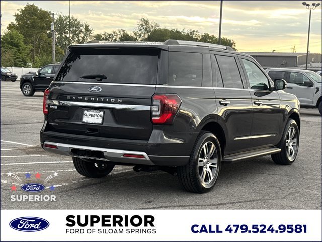 Used 2024 Ford Expedition Limited RWD image 3