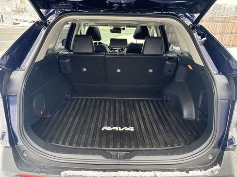 Used 2019 Toyota RAV4 Limited w/ Limited Grade Weather Package image 11
