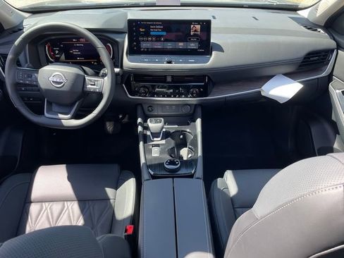 New 2026 Nissan Rogue Platinum AWD/4WD image 23