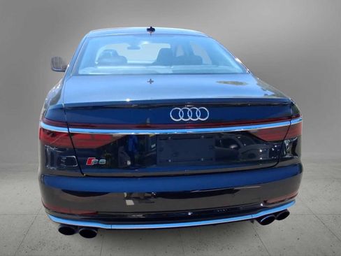 Used 2023 Audi S8 AWD/4WD image 7