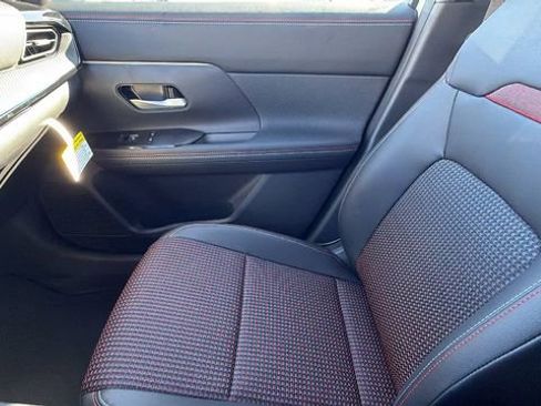 New 2026 Nissan Kicks SR w/ SR Premium Package image 22