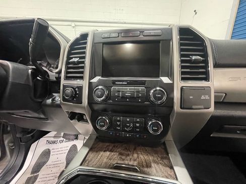 Used 2019 Ford F250 Lariat w/ Lariat Ultimate Package image 10