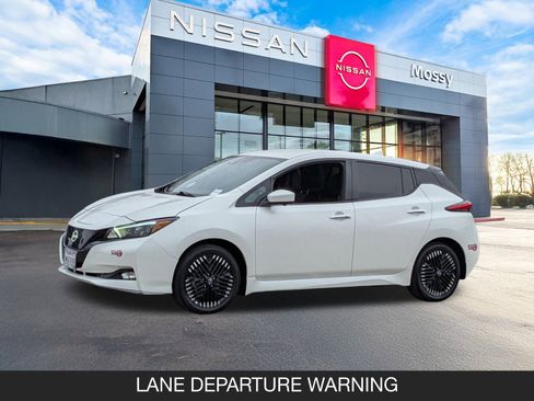 Used 2024 Nissan Leaf SV Plus image 6