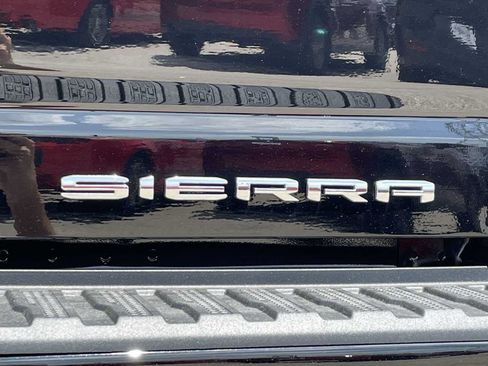 New 2026 GMC Sierra 2500 Denali w/ Denali Reserve Package AWD/4WD image 33