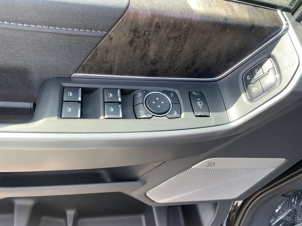 New 2026 Ford F350 Lariat AWD/4WD image 9