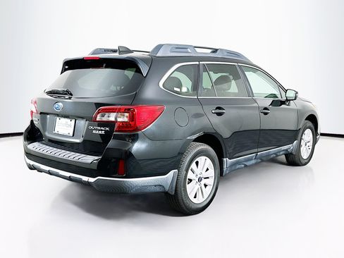 Used 2017 Subaru Outback 2.5i Premium AWD/4WD image 9