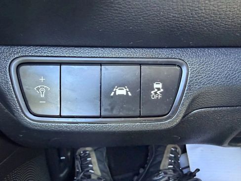 Used 2021 Kia Forte LXS image 17