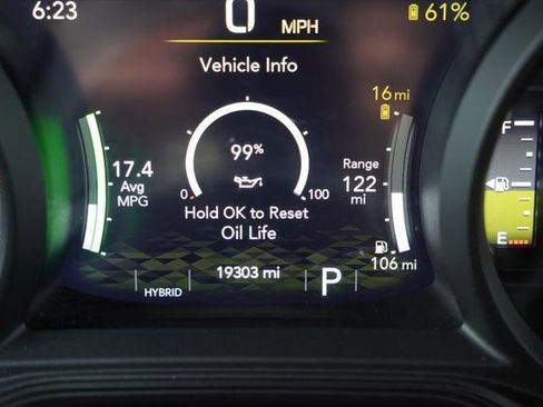 Certified 2025 Jeep Wrangler Unlimited Sahara w/ Safety Group AWD/4WD image 35