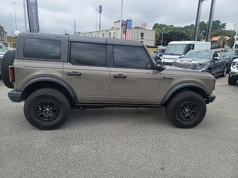 Used 2025 Ford Bronco Badlands AWD/4WD image 8