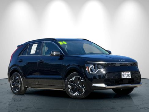 Used 2024 Kia Niro Wind image 2