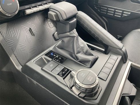 New 2026 Toyota 4Runner SR5 image 24