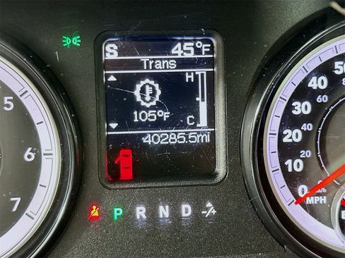 Used 2022 RAM 1500 Classic SLT image 12