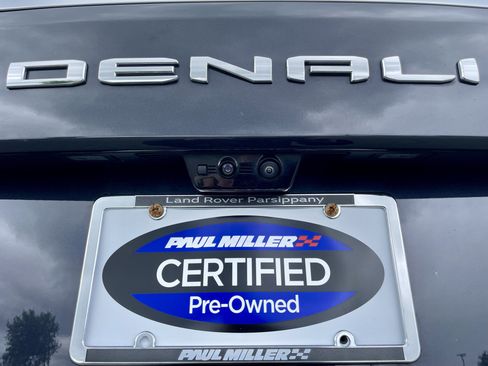 Used 2025 GMC Yukon Denali w/ Denali Reserve Package AWD/4WD image 48