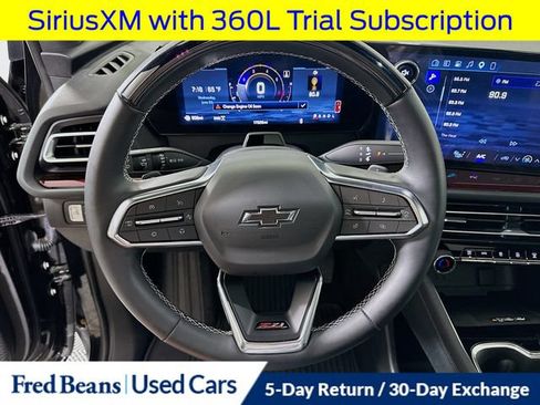 Used 2025 Chevrolet Traverse Z71 w/ Enhanced Driving Package AWD/4WD image 14