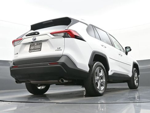 Used 2024 Toyota RAV4 LE image 42