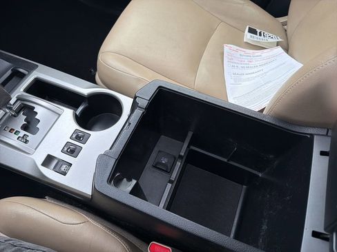 Used 2013 Toyota 4Runner Limited image 29
