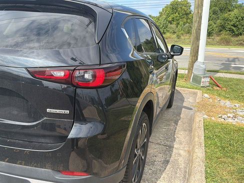 Used 2022 MAZDA CX-5 AWD 2.5 S w/ Premium Package image 9