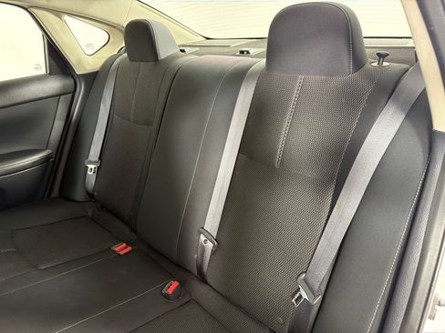 Used 2018 Nissan Sentra S FWD image 16