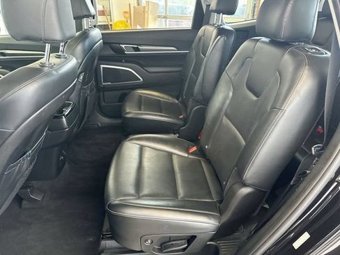 Certified 2022 Kia Telluride S FWD image 27