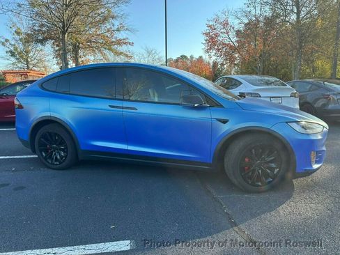 Used 2019 Tesla Model X Performance image 5