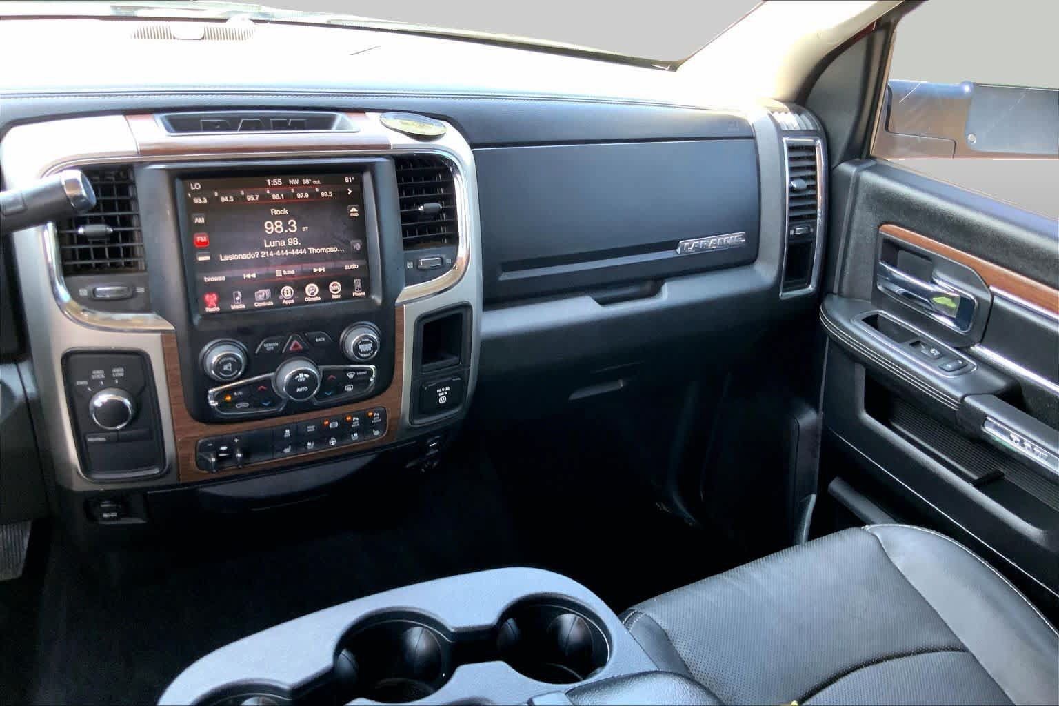 Used 2016 RAM 3500 Laramie w/ Cold Weather Group AWD/4WD image 7