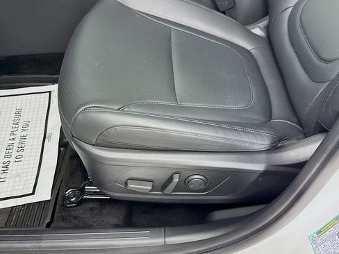 Used 2025 Hyundai Tucson SEL image 13