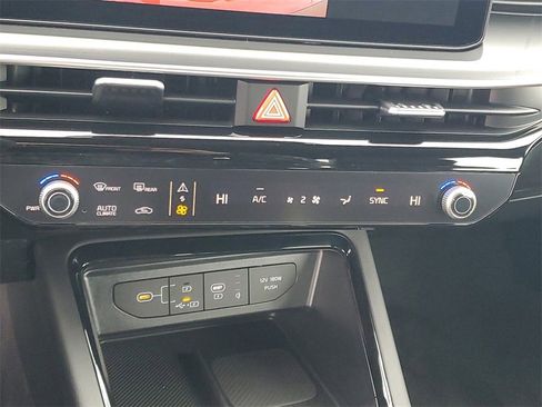 New 2026 Kia K5 GT-Line image 17