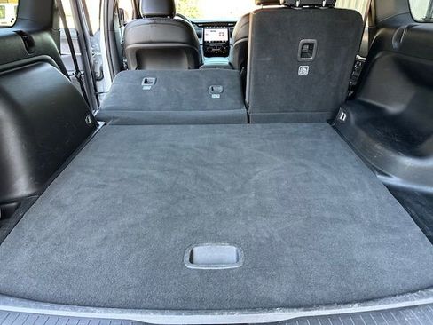 Used 2024 Jeep Grand Cherokee Limited image 29