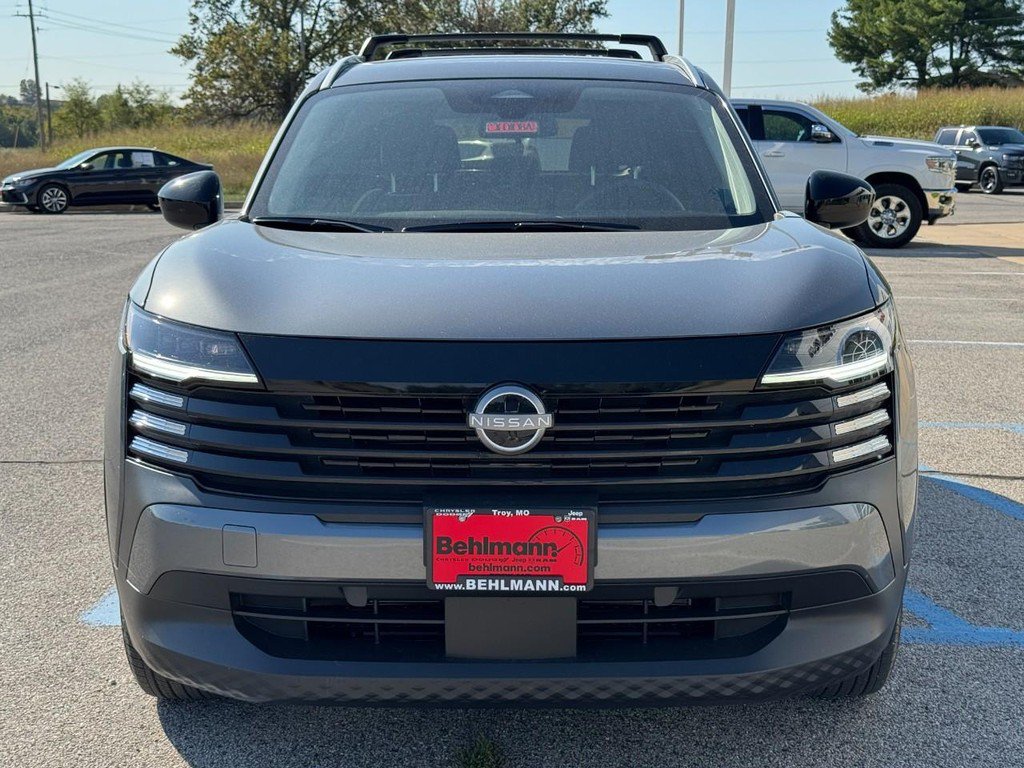 Used 2026 Nissan Kicks SV w/ Cold Weather Package FWD image 11